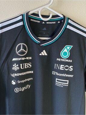 Adidas Mercedes AMG Petronas F1 Team Driver Jersey Black JY2607 $150 - Medium